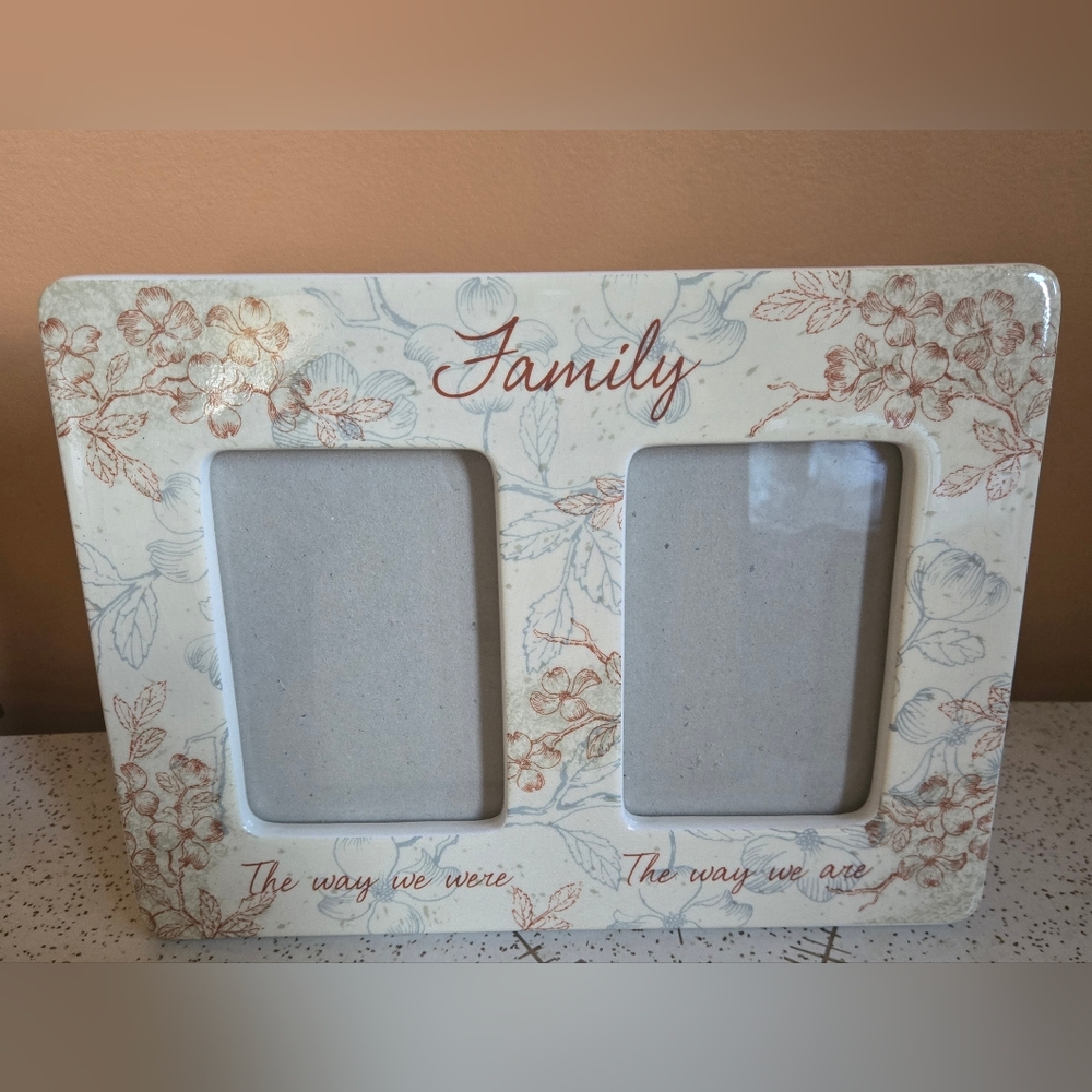 Family Floral 2-Picture Frame